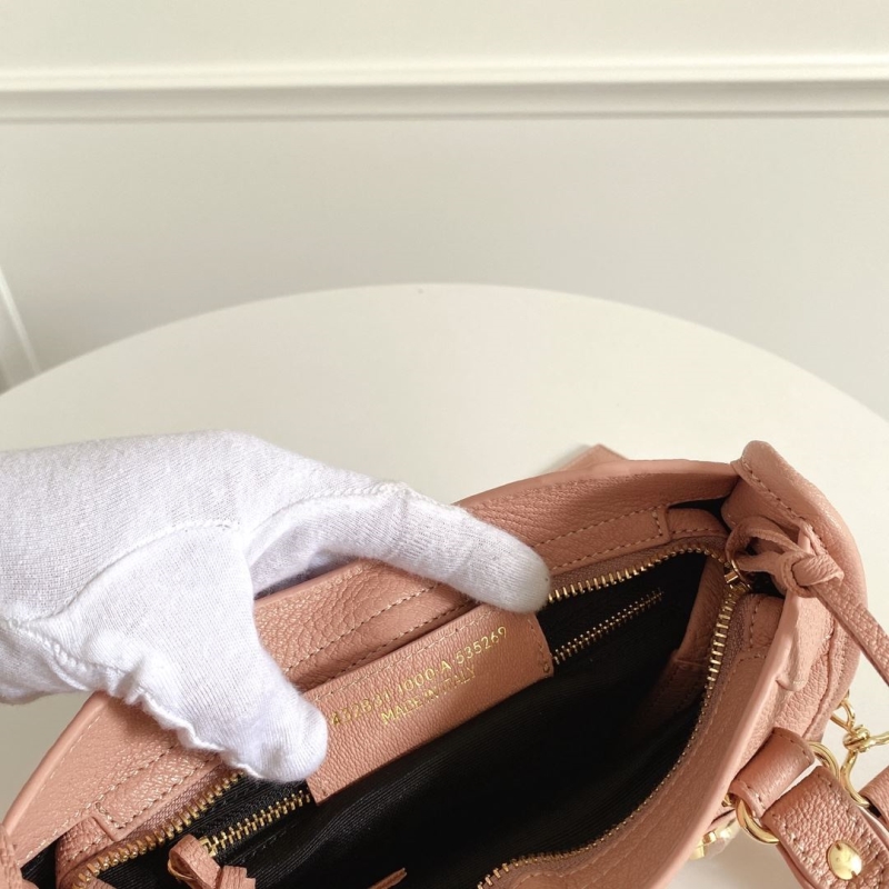 Ba1en*iaga classic city bags